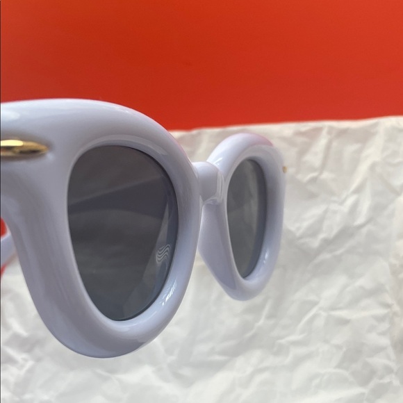 white Sunglasses with Dark Lenses - Picture 6 of 6